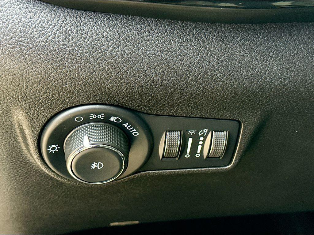 used 2022 Jeep Compass car, priced at $24,250