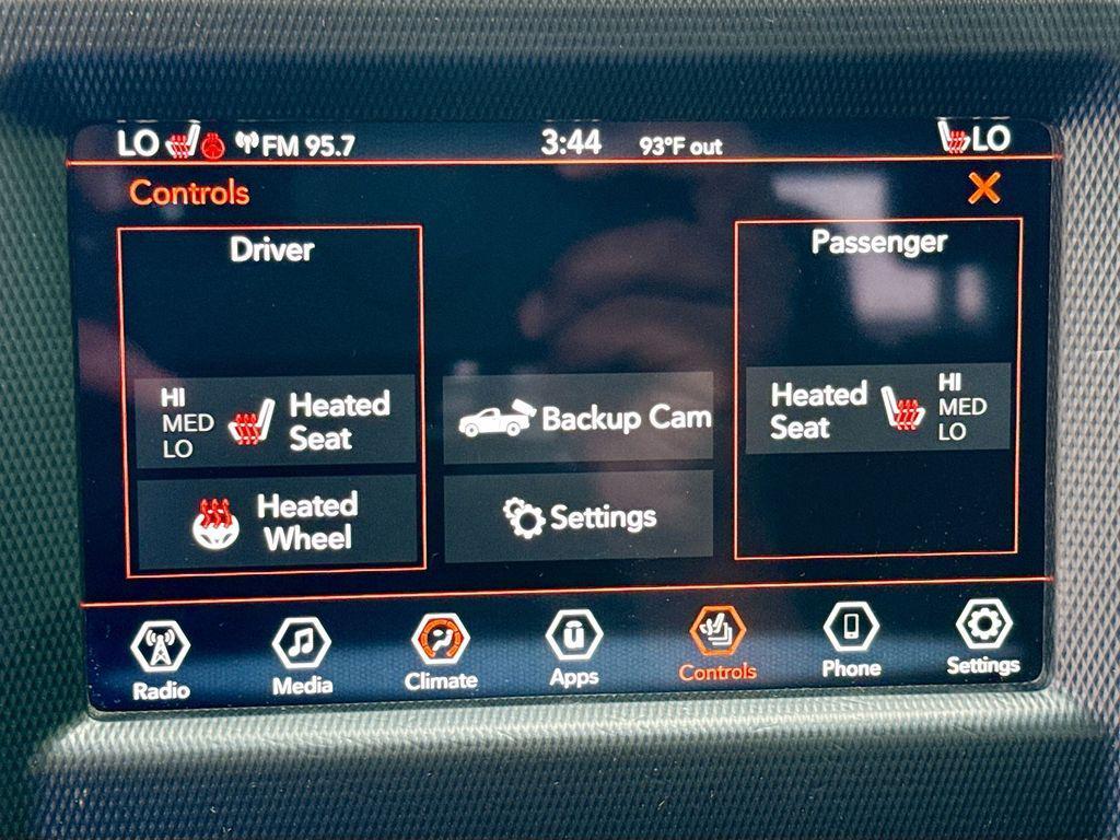 used 2021 Jeep Gladiator car, priced at $32,300