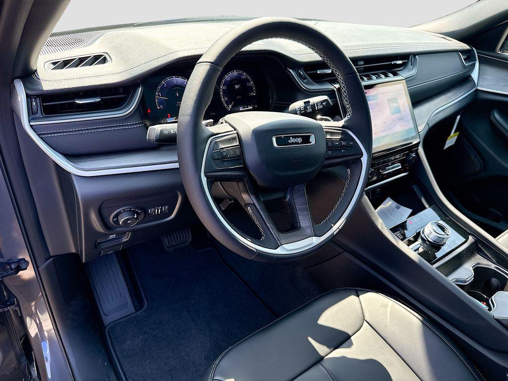 new 2025 Jeep Grand Cherokee L car, priced at $45,830