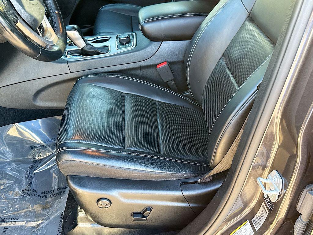 used 2021 Jeep Grand Cherokee car, priced at $27,800