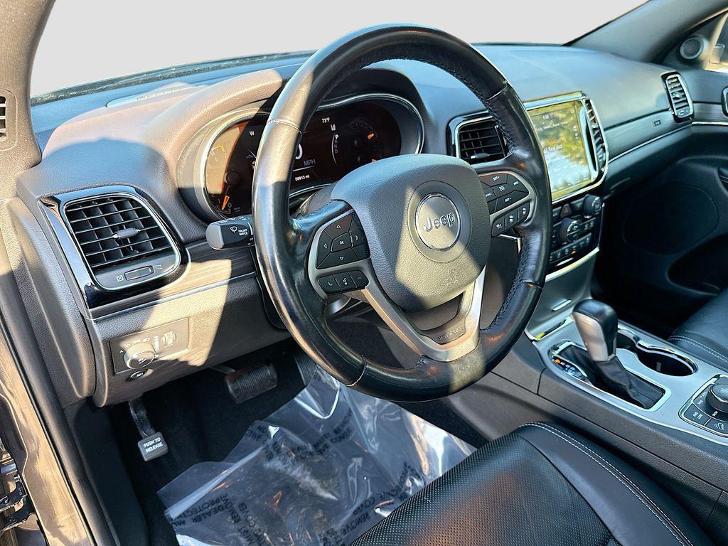 used 2021 Jeep Grand Cherokee car, priced at $27,800