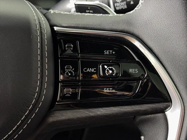 new 2025 Jeep Grand Cherokee car, priced at $56,370