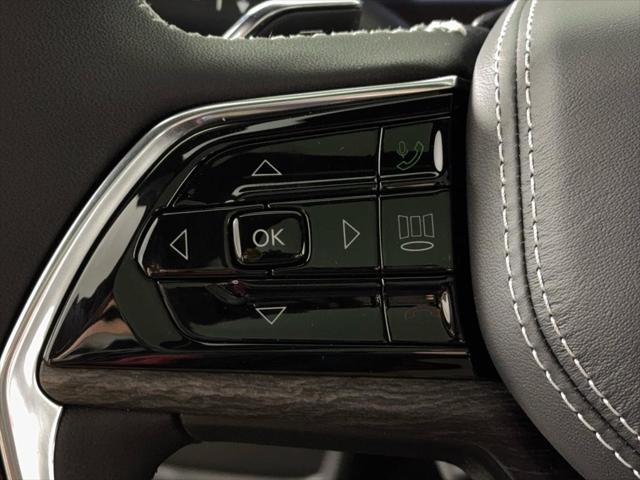 new 2025 Jeep Grand Cherokee car, priced at $56,370