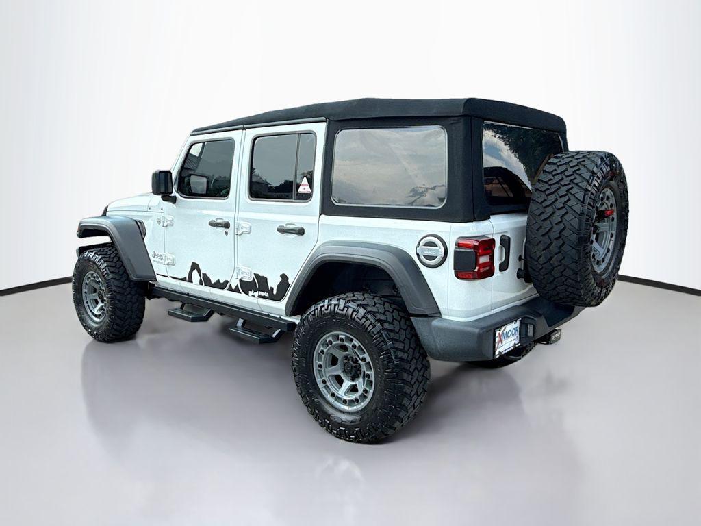 used 2021 Jeep Wrangler Unlimited car, priced at $35,250