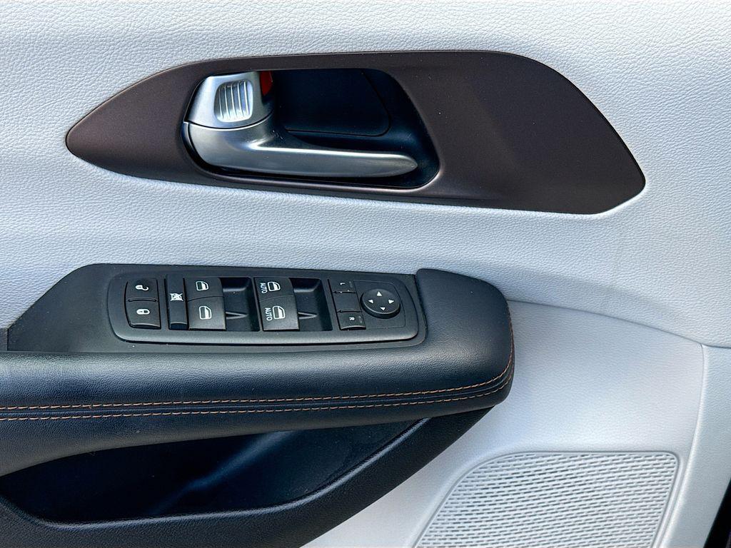 used 2017 Chrysler Pacifica car, priced at $17,000