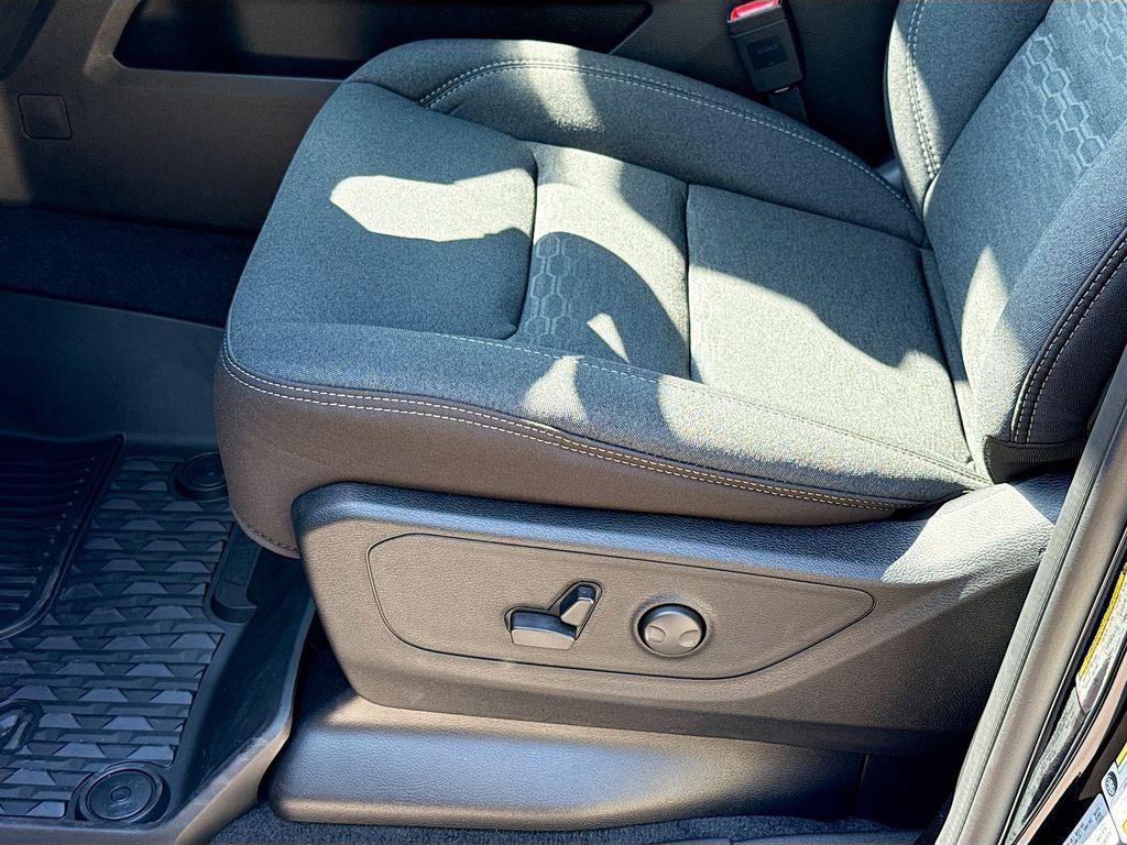 new 2026 Ram 1500 car, priced at $51,090
