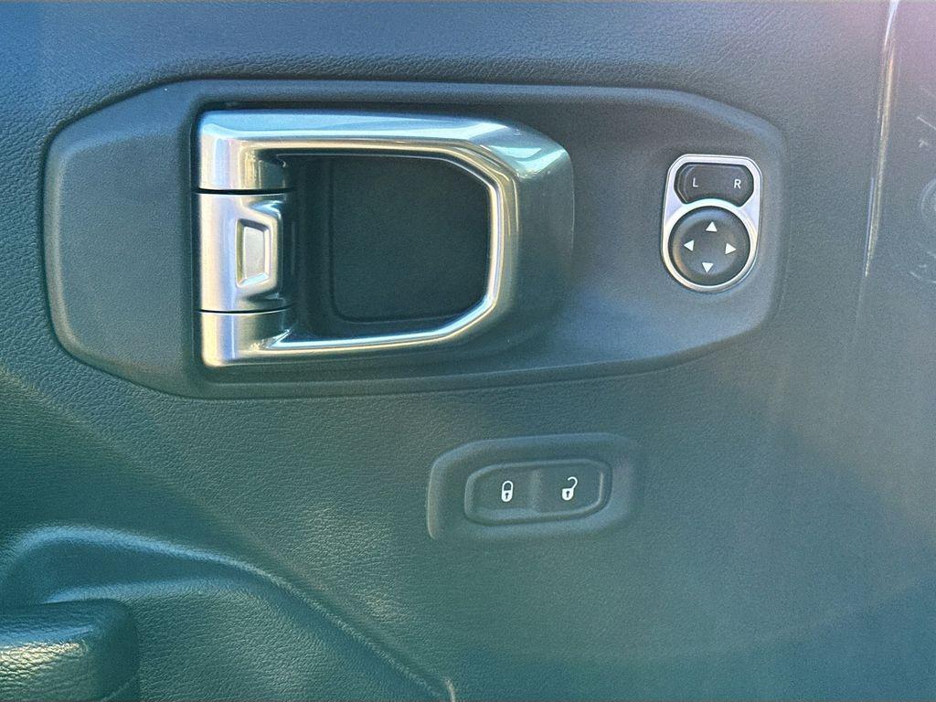 used 2023 Jeep Gladiator car, priced at $39,250