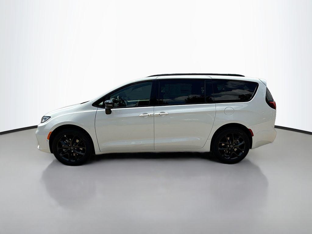 new 2026 Chrysler Pacifica car, priced at $48,405