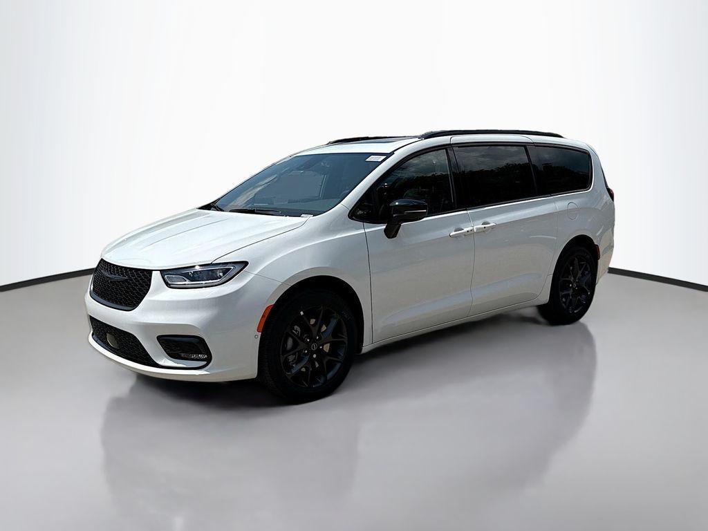 new 2026 Chrysler Pacifica car, priced at $48,405