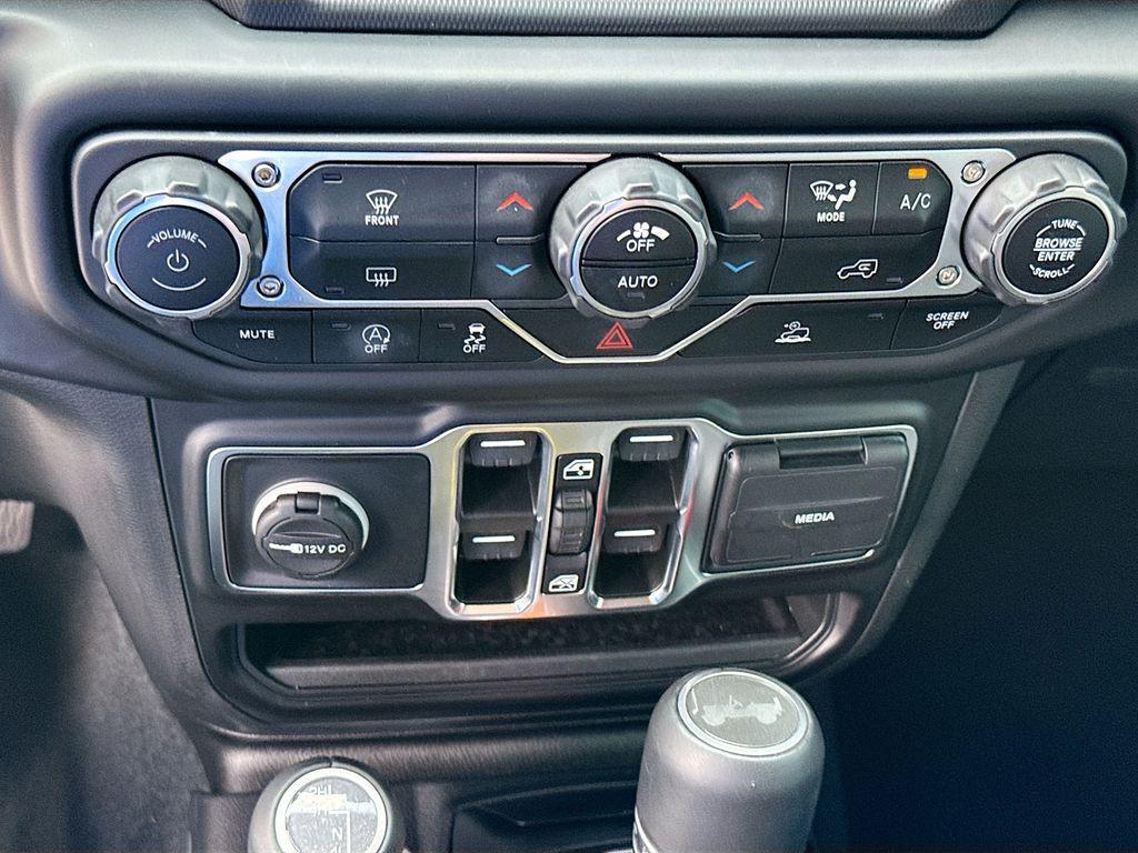 used 2022 Jeep Wrangler Unlimited car, priced at $44,750