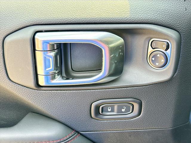 new 2025 Jeep Wrangler car, priced at $66,080
