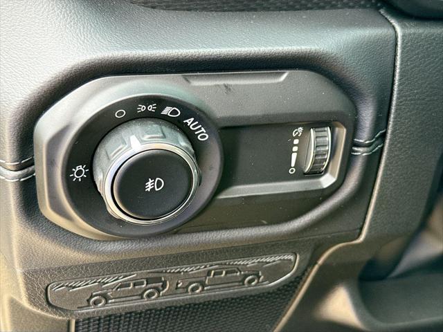 new 2025 Jeep Wrangler car, priced at $66,080