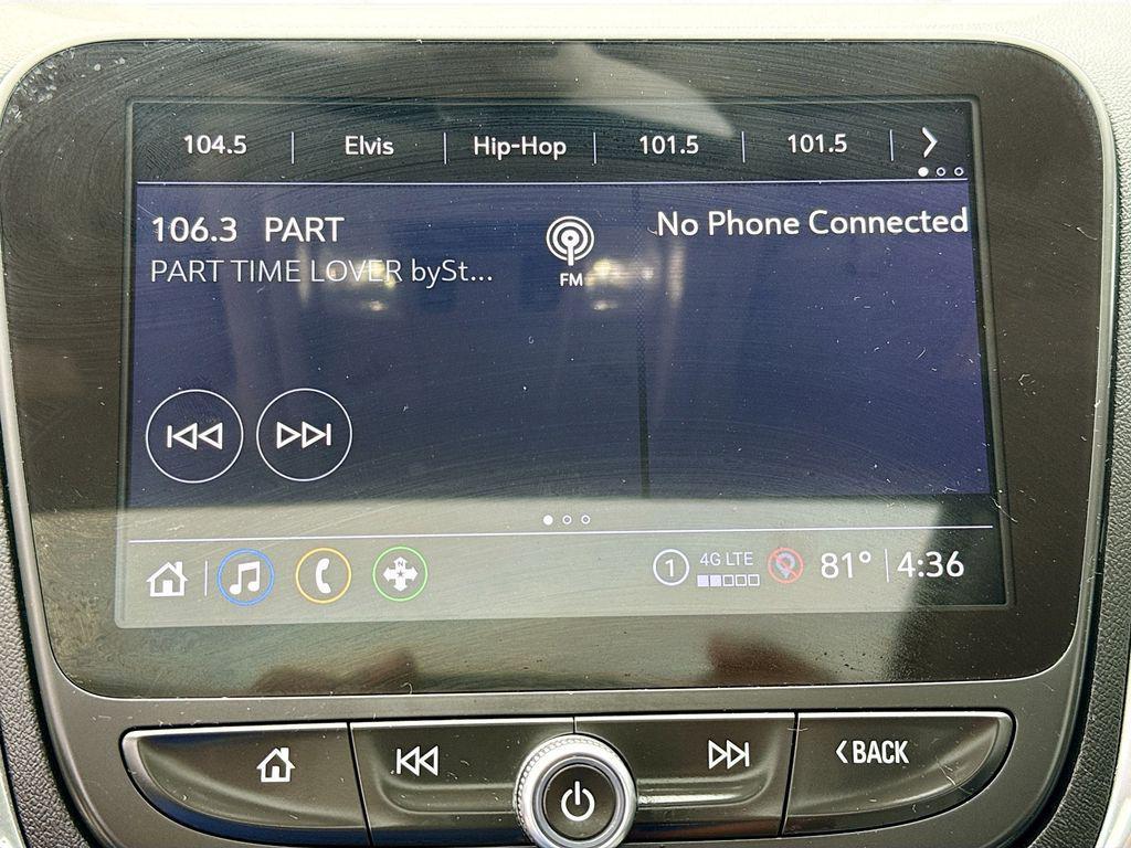 used 2023 Chevrolet Equinox car, priced at $21,500