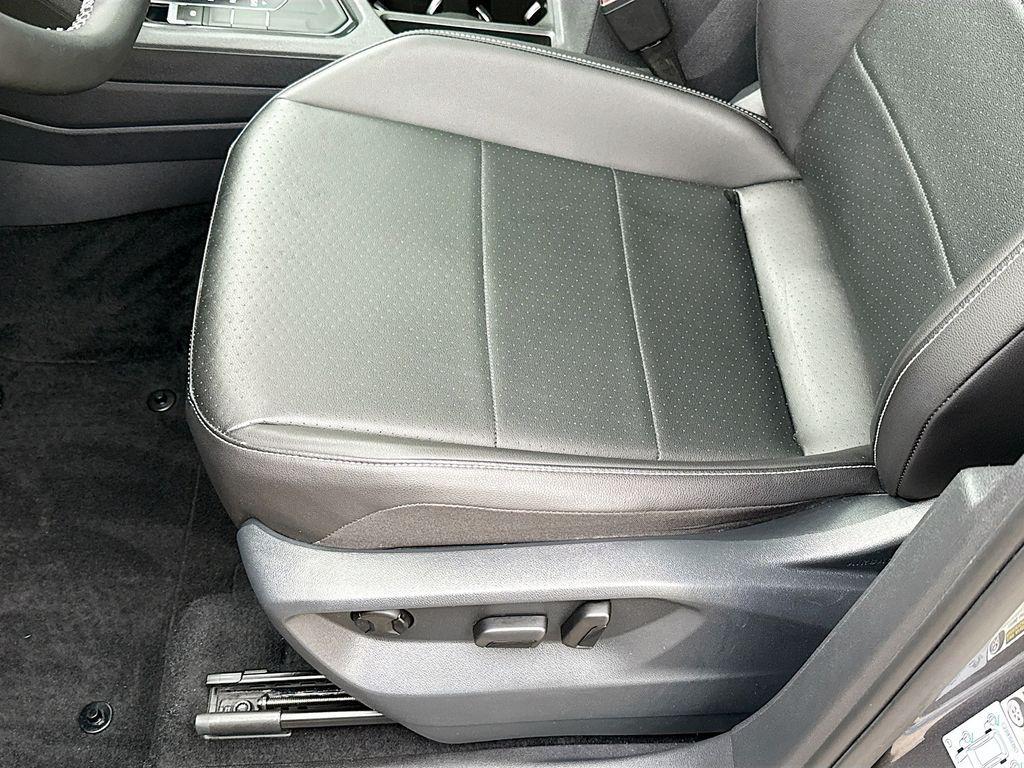 used 2021 Volkswagen Tiguan car, priced at $18,700