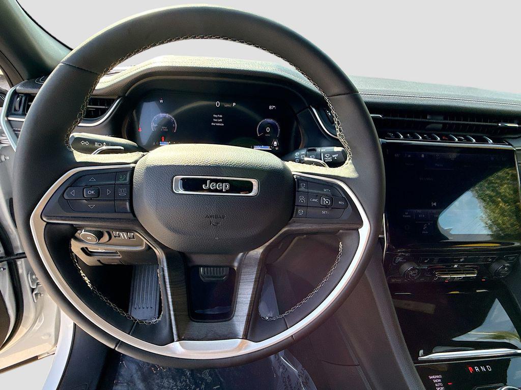 used 2024 Jeep Grand Cherokee car, priced at $35,000