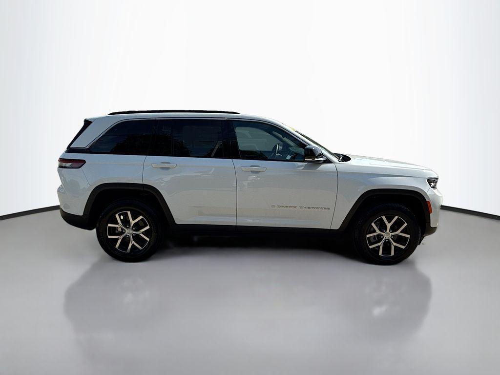 used 2024 Jeep Grand Cherokee car, priced at $35,000