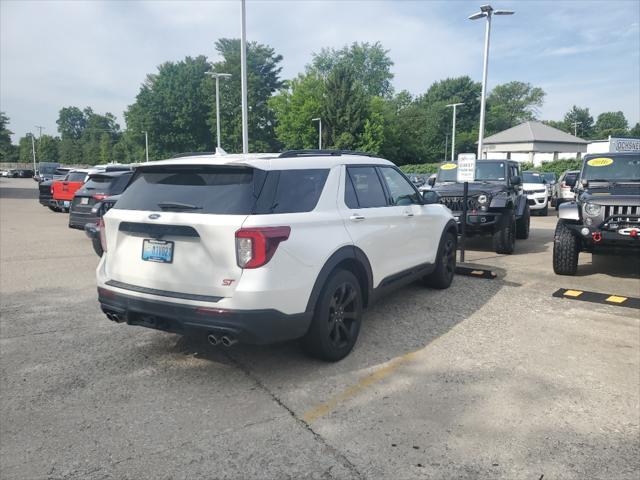 used 2022 Ford Explorer car, priced at $40,425