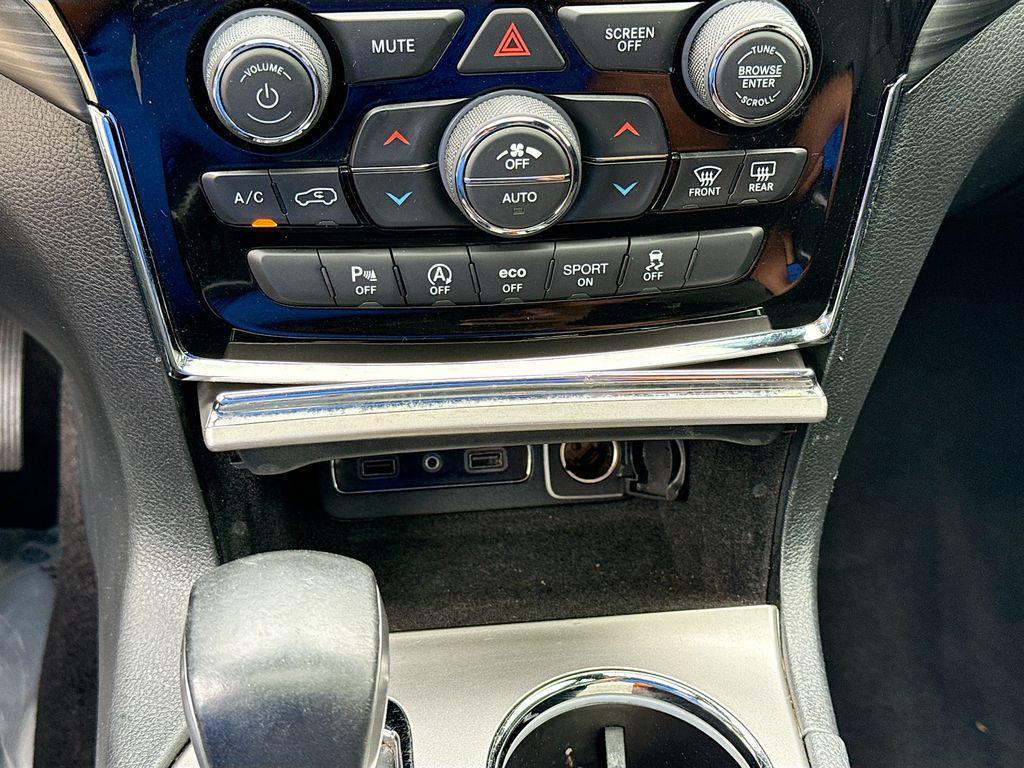 used 2019 Jeep Grand Cherokee car, priced at $23,000