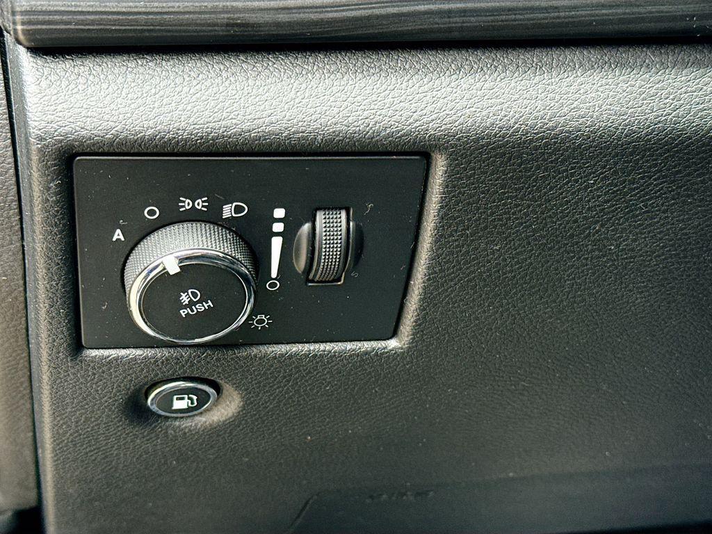 used 2019 Jeep Grand Cherokee car, priced at $23,000
