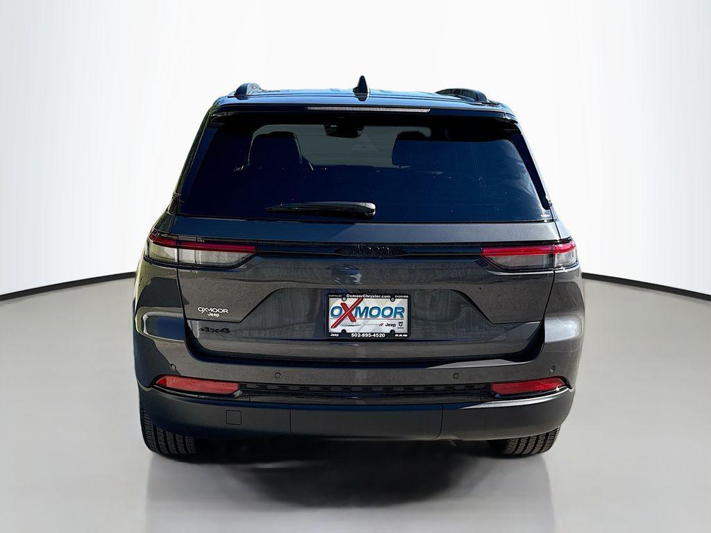 new 2025 Jeep Grand Cherokee car, priced at $41,370