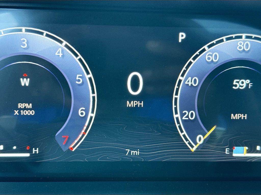 new 2025 Jeep Grand Cherokee car, priced at $55,660