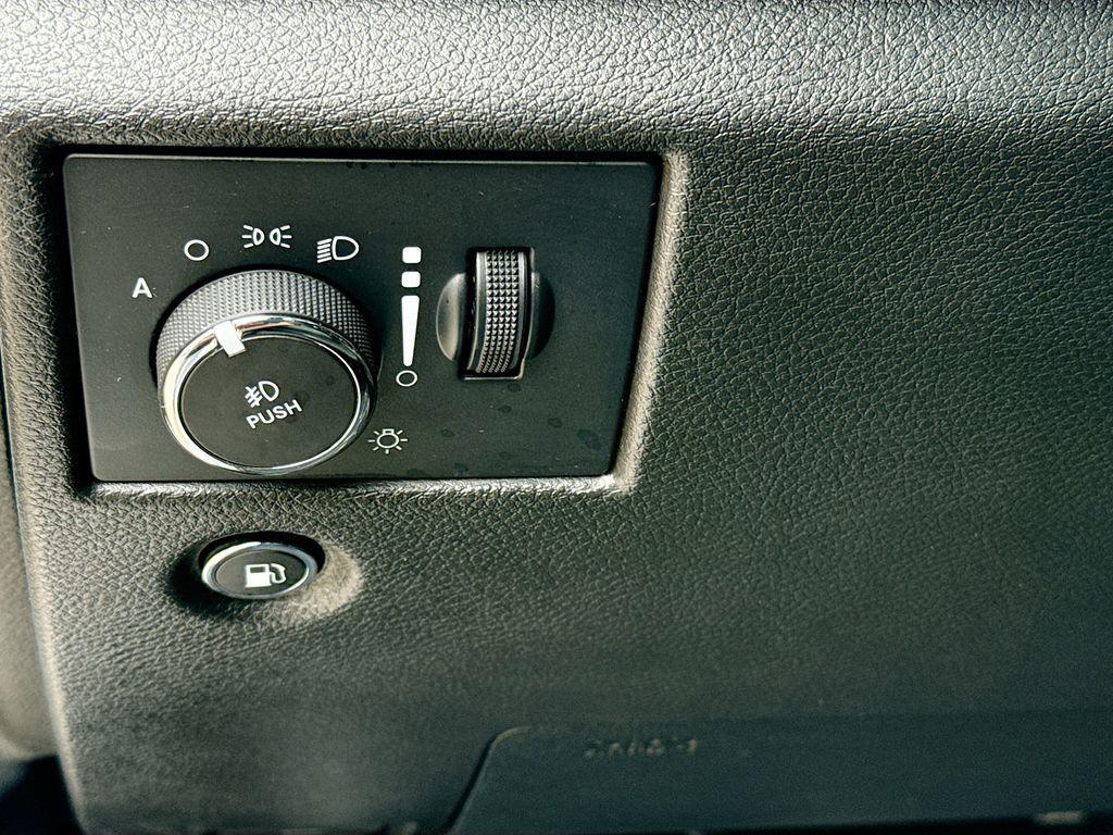 used 2021 Jeep Grand Cherokee car, priced at $29,750
