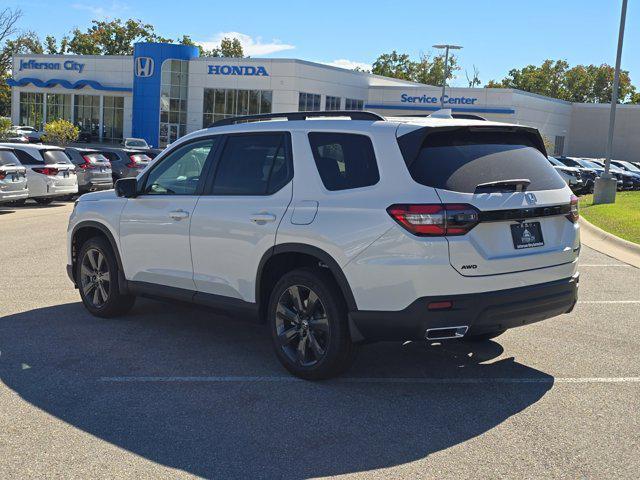 new 2025 Honda Pilot car, priced at $42,692