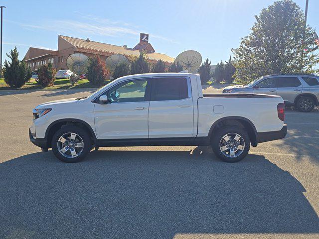 new 2025 Honda Ridgeline car, priced at $42,651