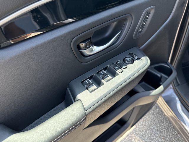 new 2025 Honda Pilot car, priced at $51,041