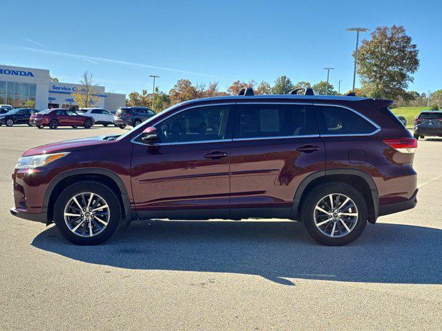 used 2019 Toyota Highlander car, priced at $28,498