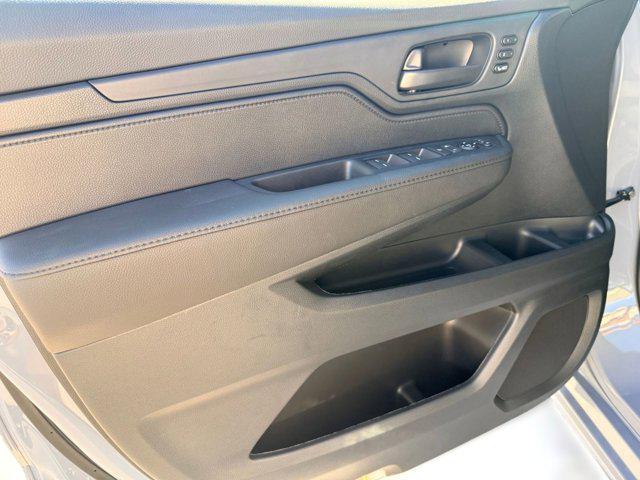new 2026 Honda Odyssey car, priced at $43,151