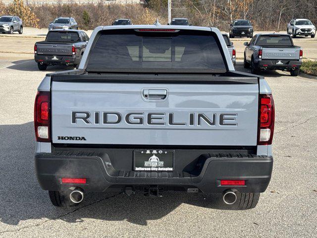 new 2025 Honda Ridgeline car, priced at $42,421