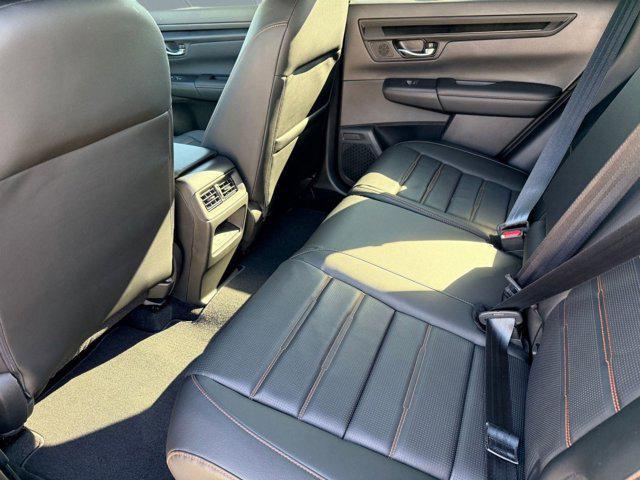 new 2026 Honda CR-V Hybrid car, priced at $40,421