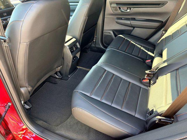 new 2026 Honda CR-V Hybrid car, priced at $40,071