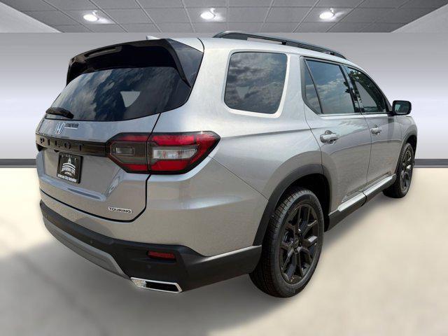 new 2025 Honda Pilot car, priced at $50,895