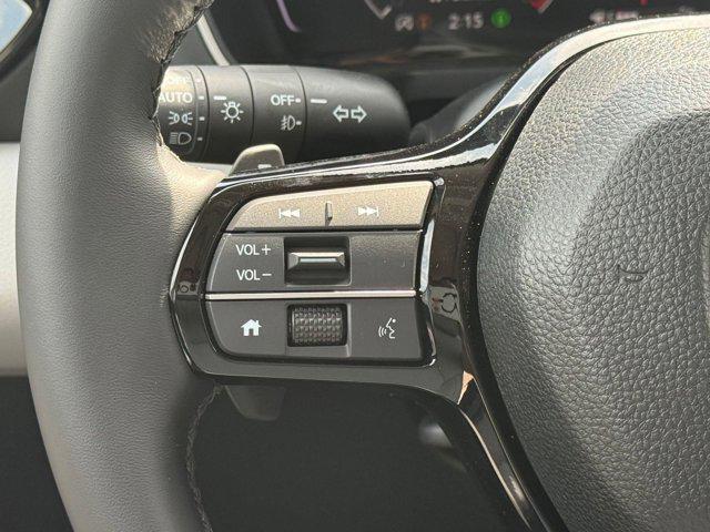 new 2025 Honda Pilot car, priced at $50,895