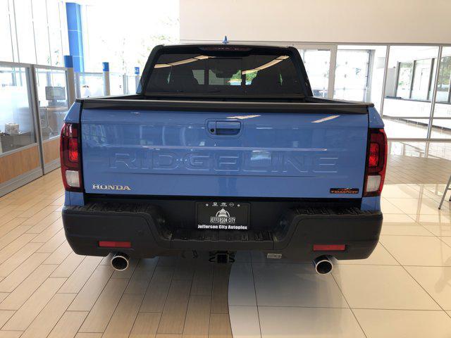 new 2025 Honda Ridgeline car, priced at $44,442