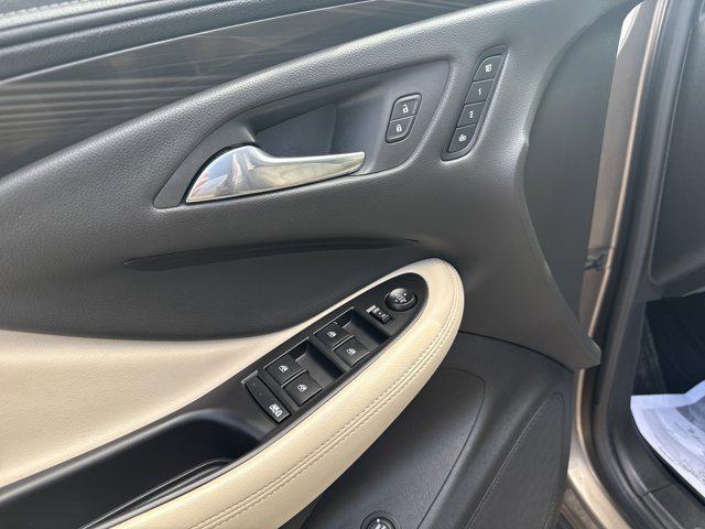 used 2019 Buick Envision car, priced at $19,999