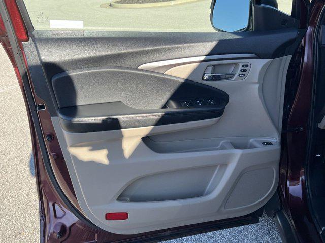 used 2019 Honda Pilot car, priced at $18,498