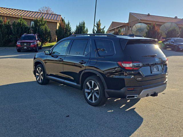 new 2025 Honda Pilot car, priced at $49,322