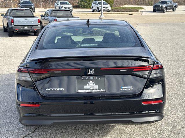 new 2025 Honda Accord Hybrid car, priced at $33,221