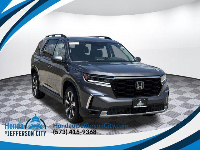 new 2025 Honda Pilot car, priced at $51,050