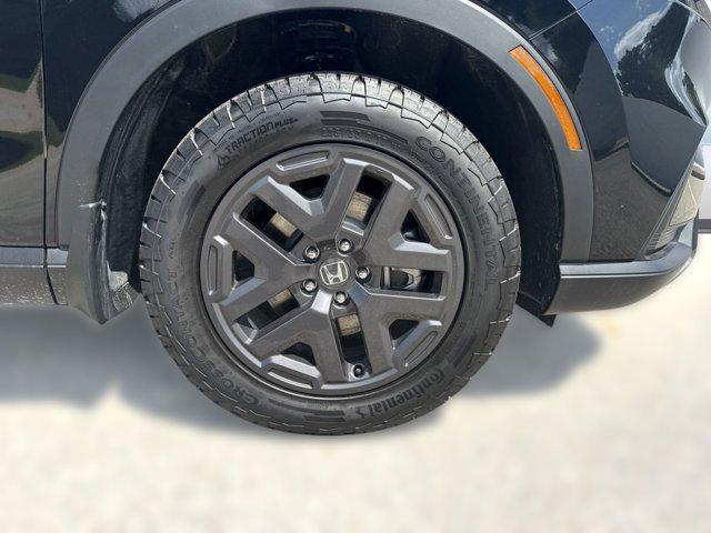 new 2026 Honda CR-V Hybrid car, priced at $38,942