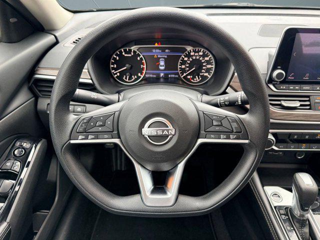 used 2023 Nissan Altima car, priced at $18,999