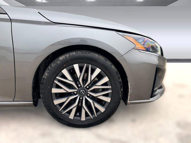 used 2023 Nissan Altima car, priced at $18,999