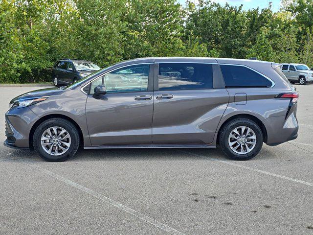 used 2022 Toyota Sienna car, priced at $37,996