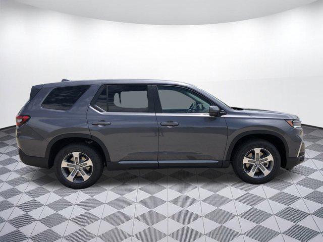 new 2025 Honda Pilot car, priced at $44,941