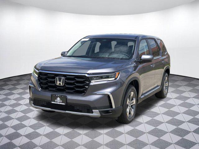 new 2025 Honda Pilot car, priced at $44,941