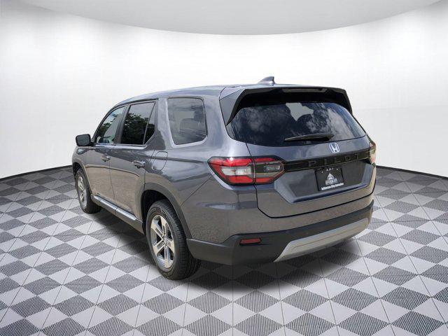 new 2025 Honda Pilot car, priced at $44,941