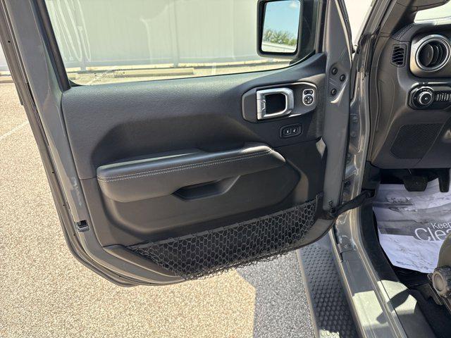 used 2018 Jeep Wrangler Unlimited car, priced at $25,998